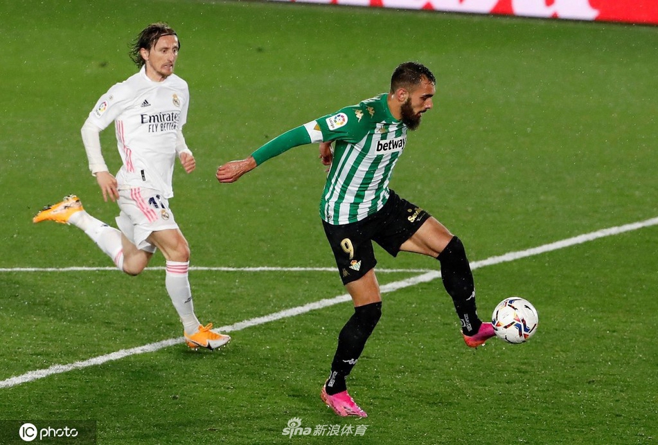 [西甲]皇马0-0战平贝蒂斯