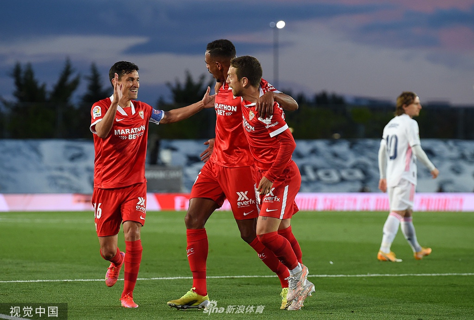 [西甲]皇马2-2塞维利亚 皇马压哨扳平