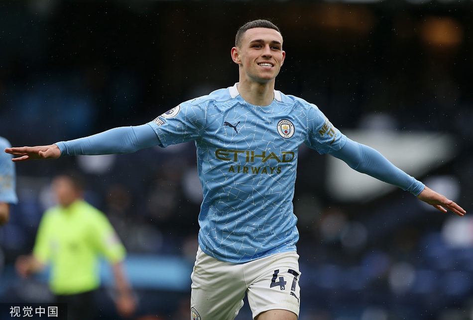 [英超]曼城5-0埃弗顿 阿圭罗两球