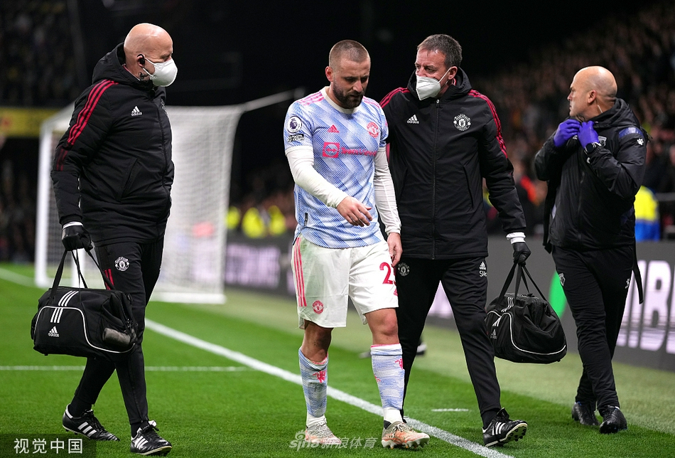 [英超]沃特福德4-1曼联 马奎尔红牌