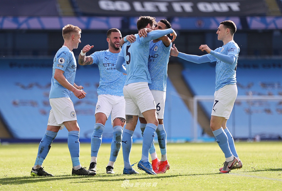 [英超]曼城2-1西汉姆 豪取20连胜