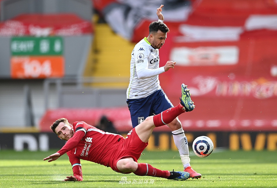 [英超]利物浦2-1维拉 阿诺德绝杀