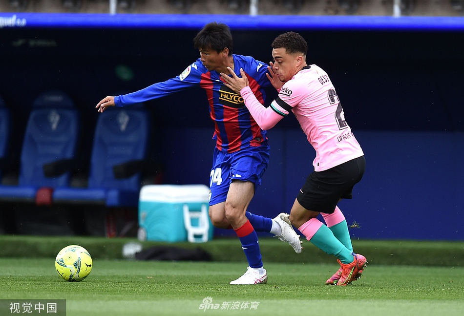 [西甲]埃瓦尔0-1巴萨 格列兹曼绝杀