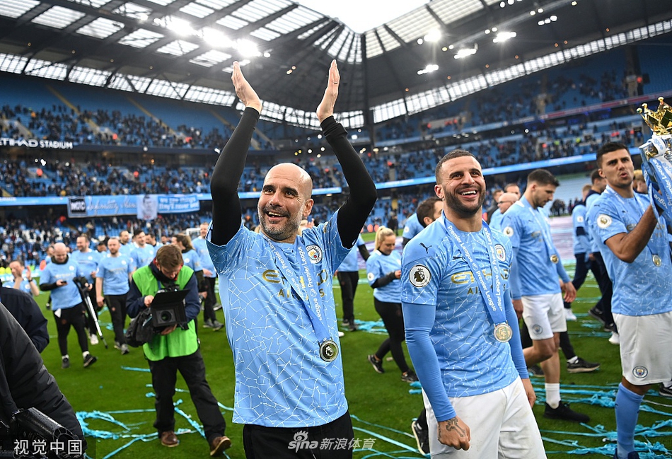 [英超]曼城5-0埃弗顿 阿圭罗两球