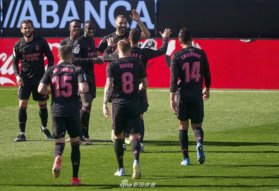 [西甲]塞尔塔1-3皇马 本泽马两射一传