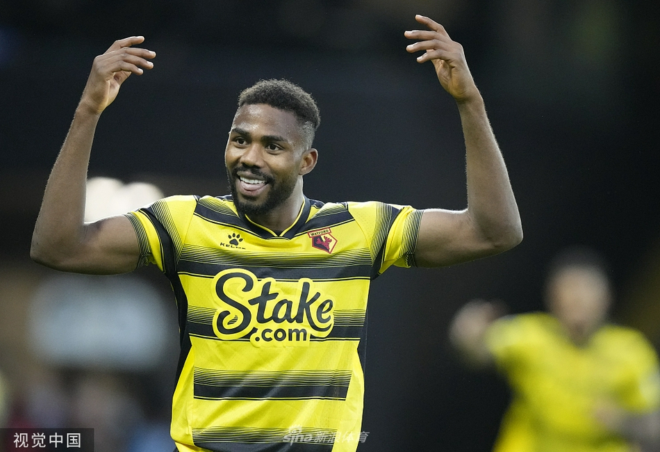 [英超]沃特福德4-1曼联 马奎尔红牌