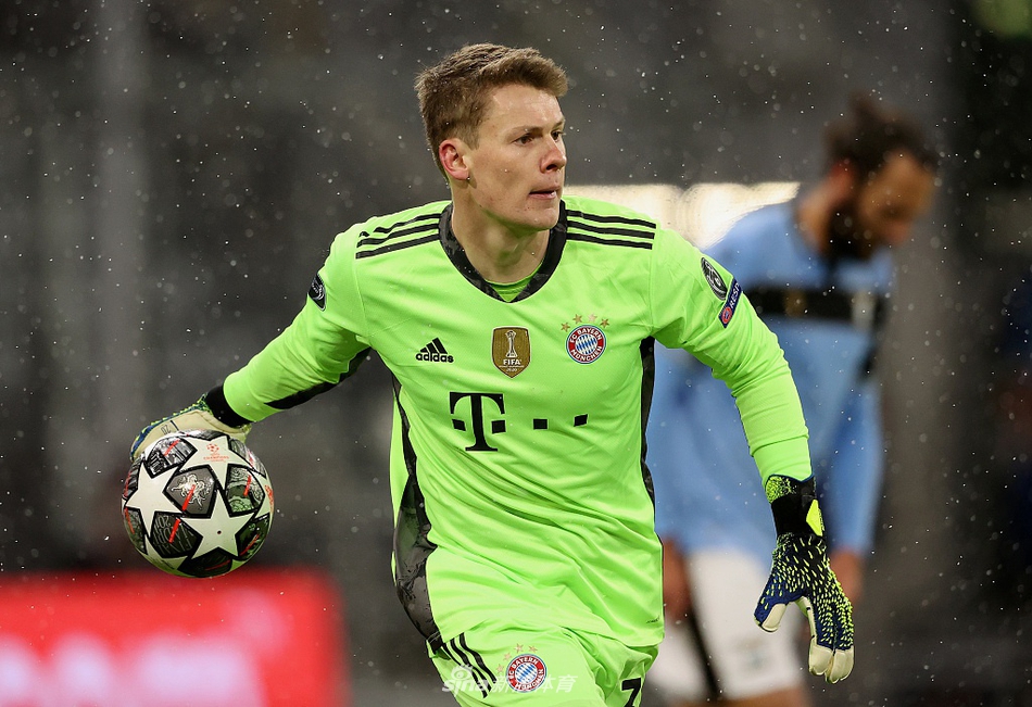 [欧冠]拜仁2-1拉齐奥 莱万破门