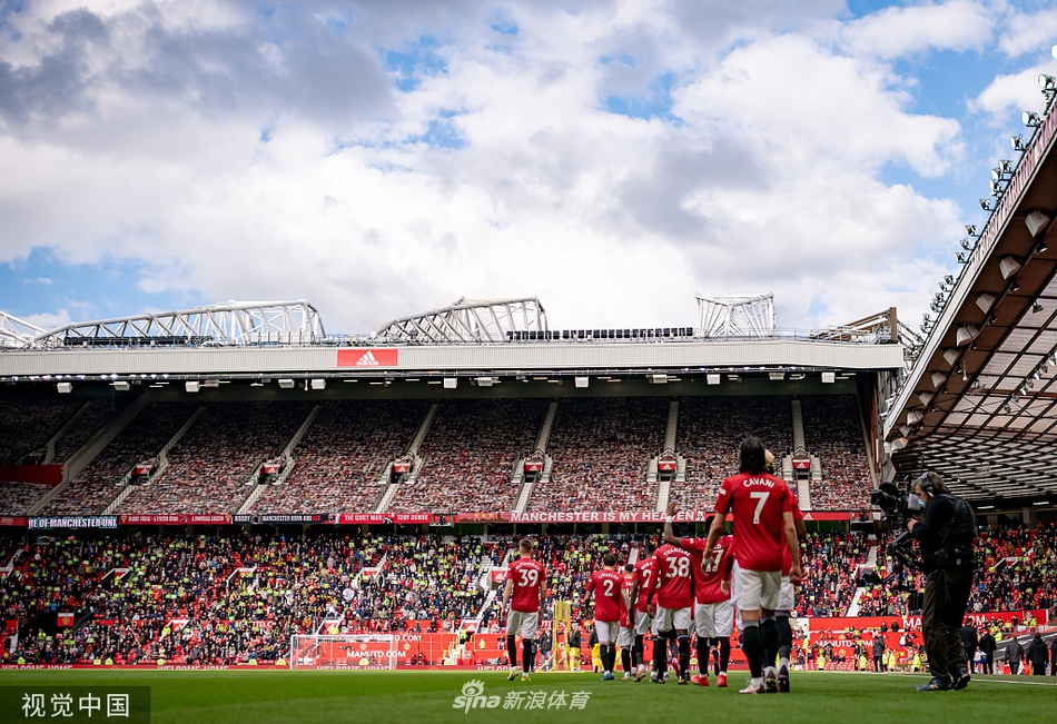 [英超]曼联1-1富勒姆 卡瓦尼破门