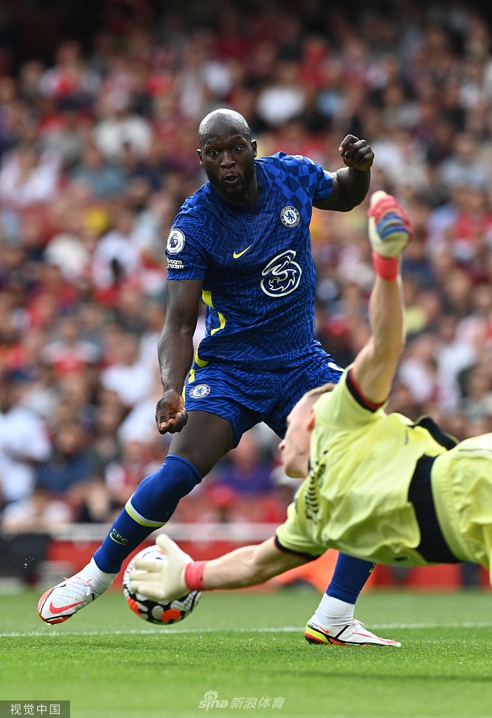 [英超]阿森纳0-2切尔西 卢卡库破门