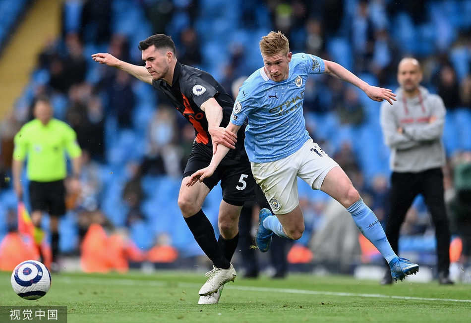 [英超]曼城5-0埃弗顿 阿圭罗两球