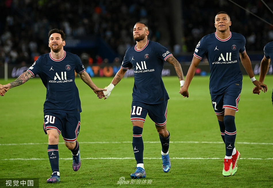 [欧冠]大巴黎2-0曼城 梅西破门