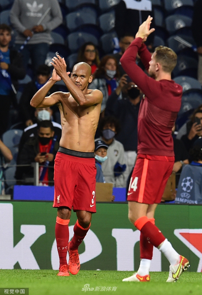 [欧冠]波尔图1-5利物浦 萨拉赫两球