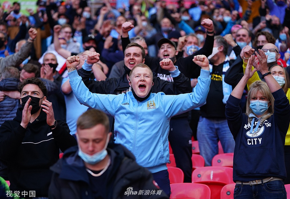 [联赛杯]曼城1-0热刺 豪夺4连冠