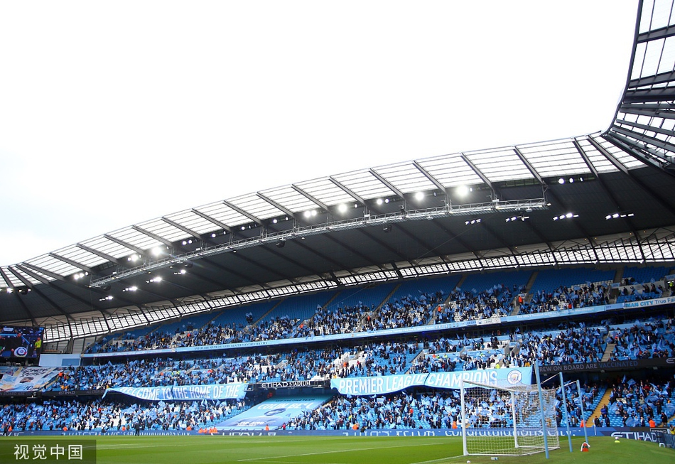 [英超]曼城5-0埃弗顿 阿圭罗两球