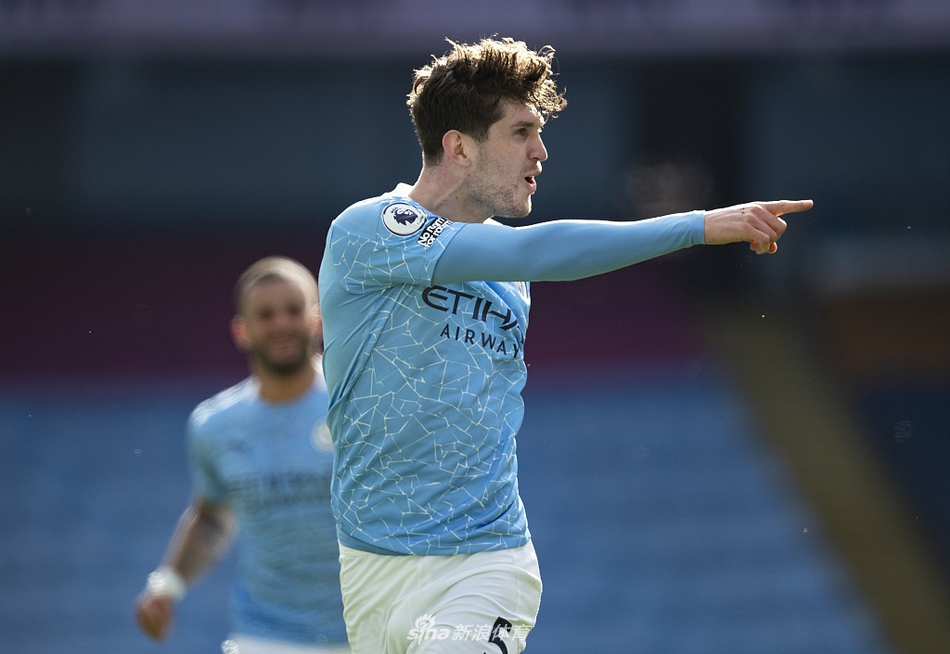 [英超]曼城2-1西汉姆 豪取20连胜