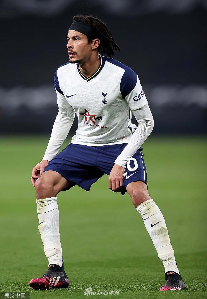 [英超]热刺4-0谢联 贝尔帽子戏法