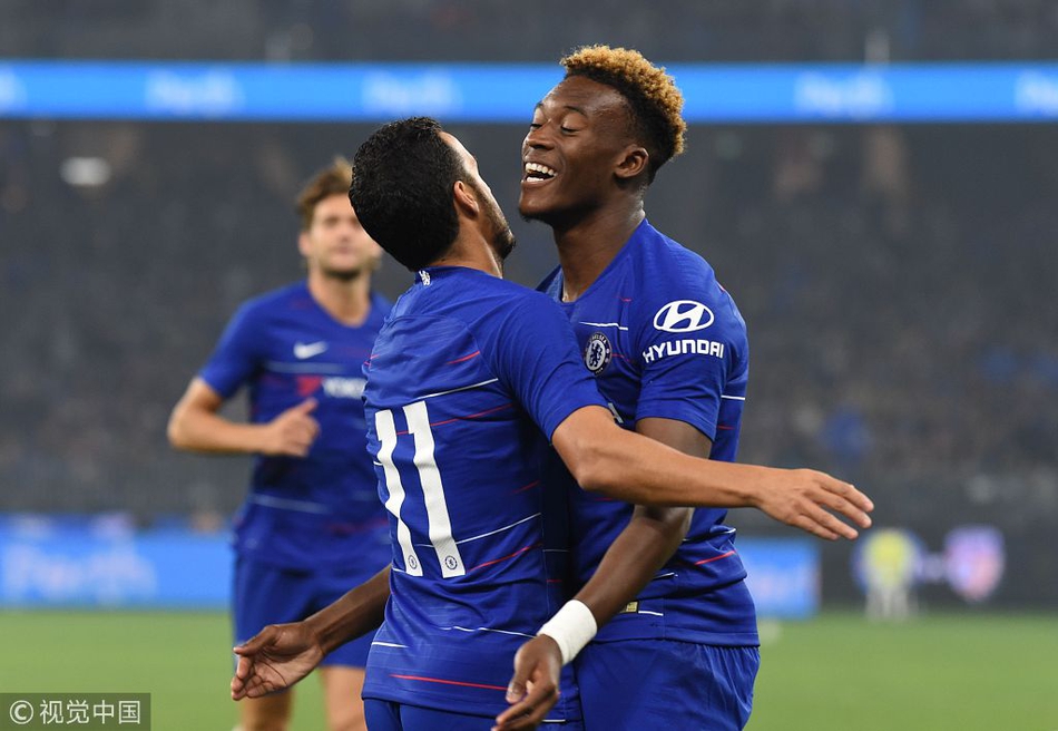 奥多伊祝贺佩德罗