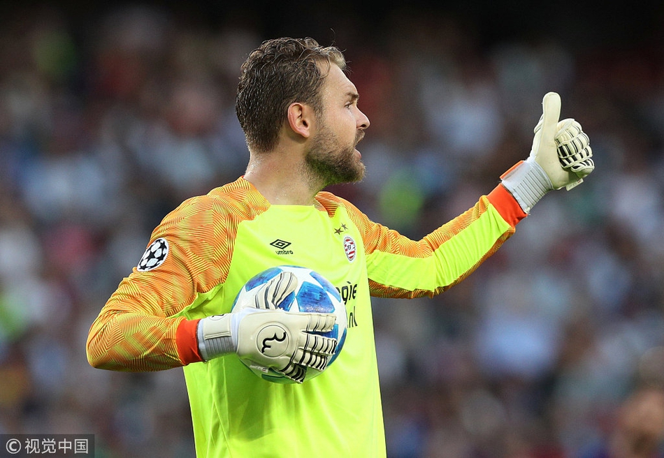 埃因霍温门将佐特