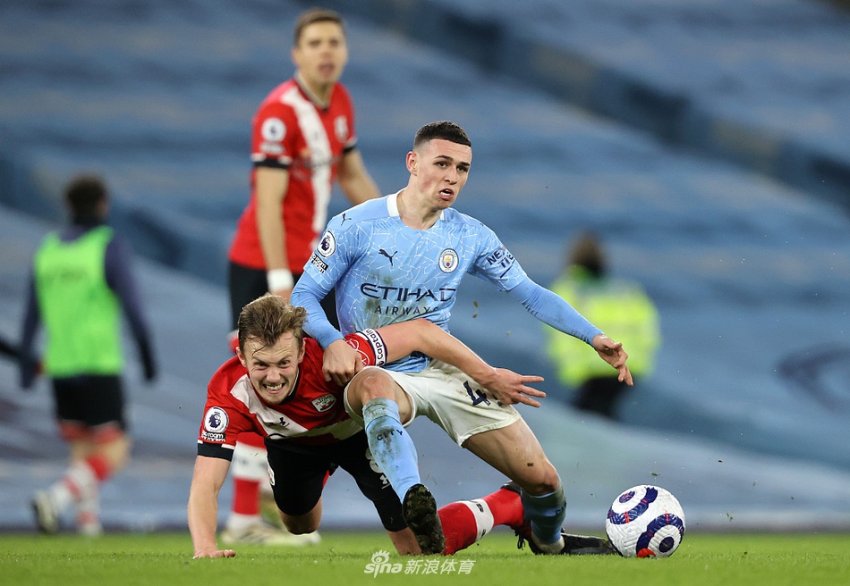 [英超]曼城5-2南安普顿 德布劳内马赫雷斯两球