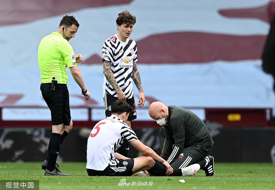 [英超]维拉1-3曼联 卡瓦尼破门