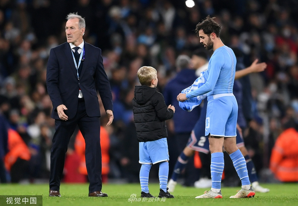 [欧冠]曼城2-1巴黎 热苏斯打入制胜球