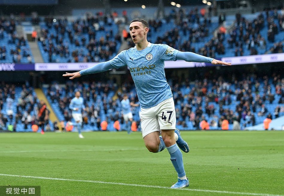 [英超]曼城5-0埃弗顿 阿圭罗两球