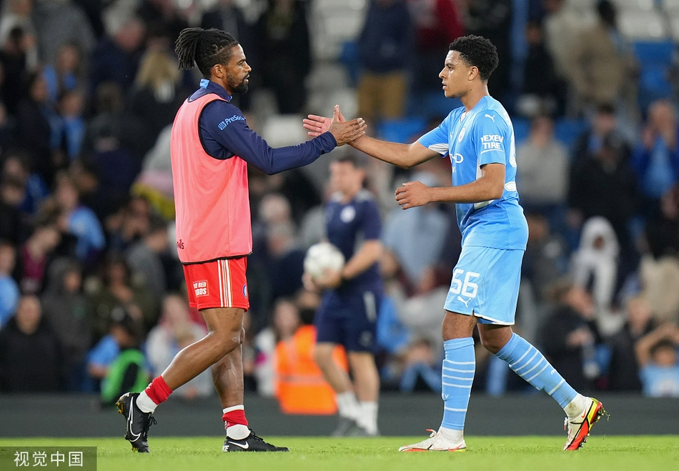 [联赛杯]韦康比1-6曼城 马赫雷斯两球