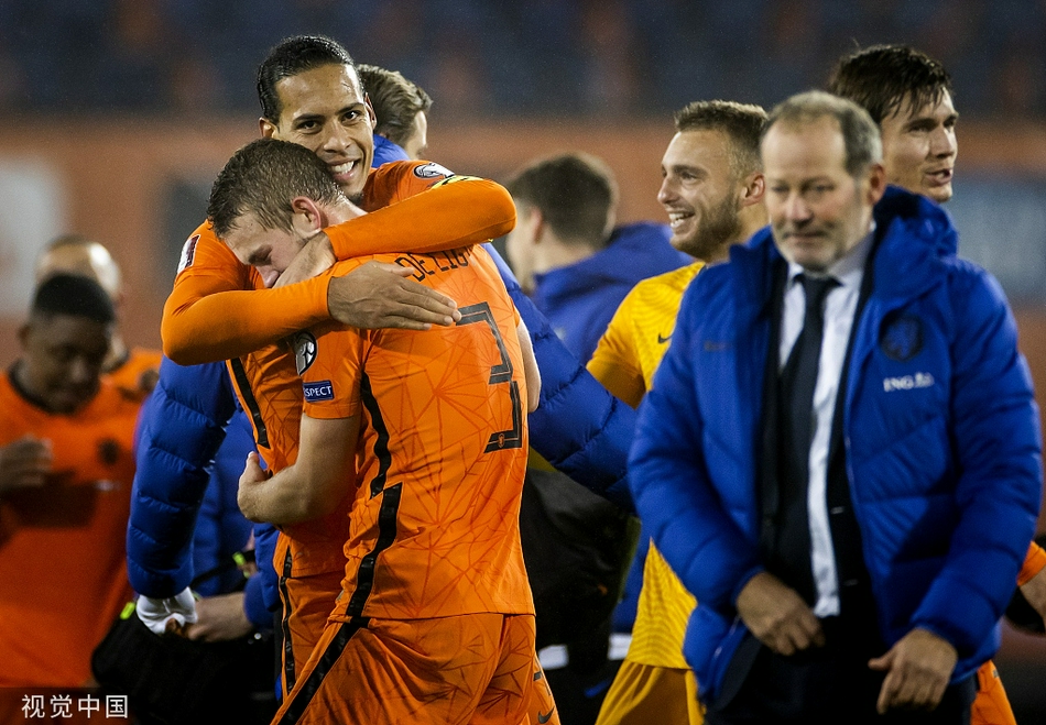 [世预赛]荷兰2-0挪威 德佩破门