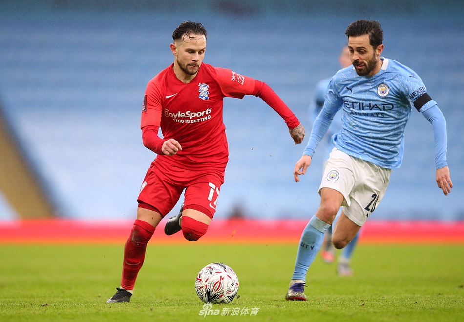 [足总杯]曼城3-0伯明翰 B席两球