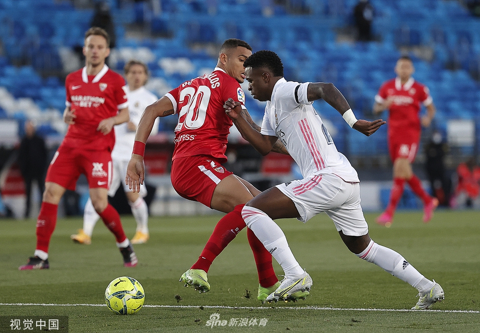 [西甲]皇马2-2塞维利亚 皇马压哨扳平