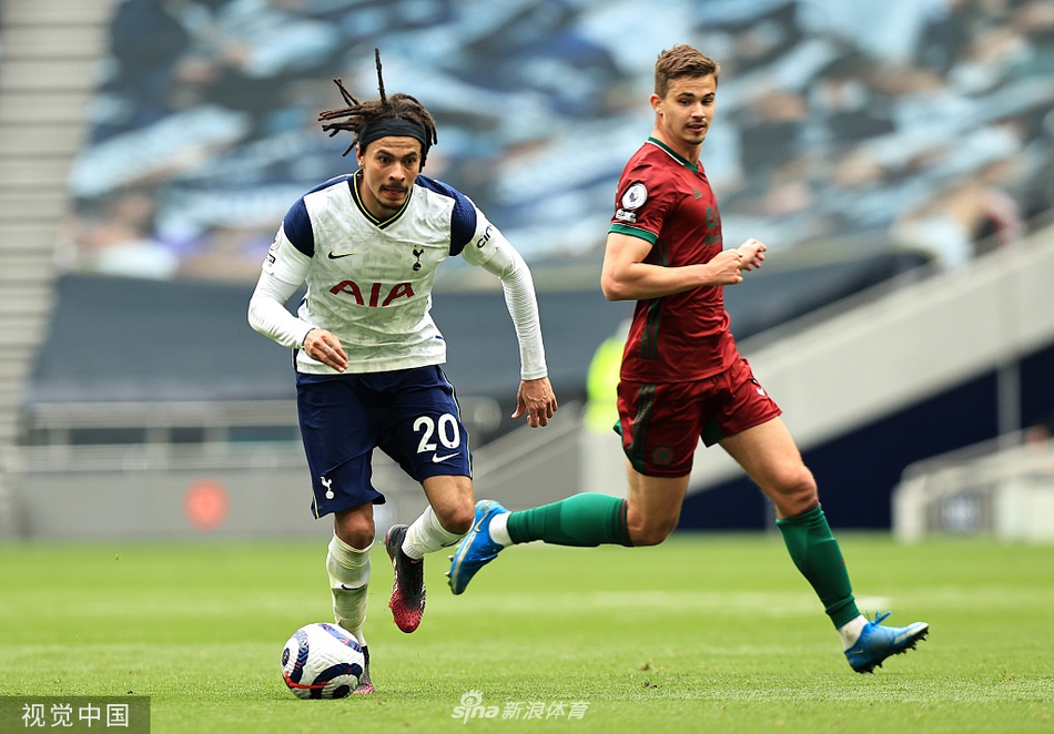 [英超]热刺2-0狼队 凯恩破门