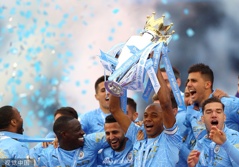 [英超]曼城5-0埃弗顿 阿圭罗两球