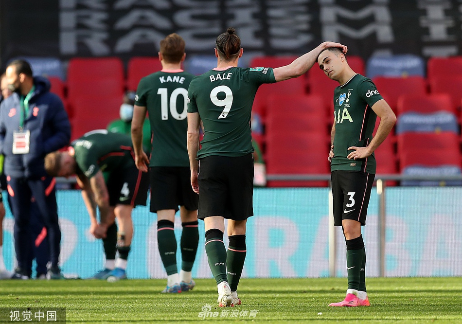 [联赛杯]曼城1-0热刺 豪夺4连冠