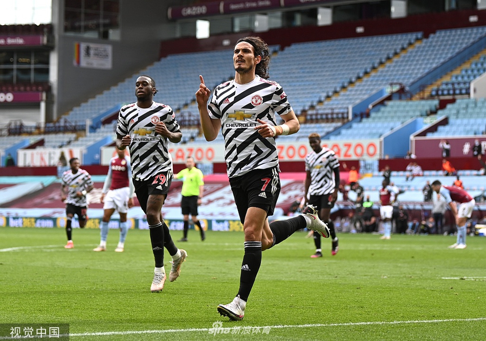 [英超]维拉1-3曼联 卡瓦尼破门