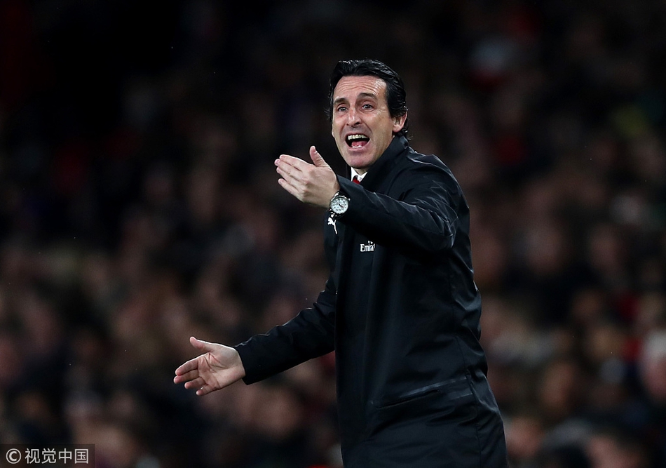 埃梅里指挥比赛