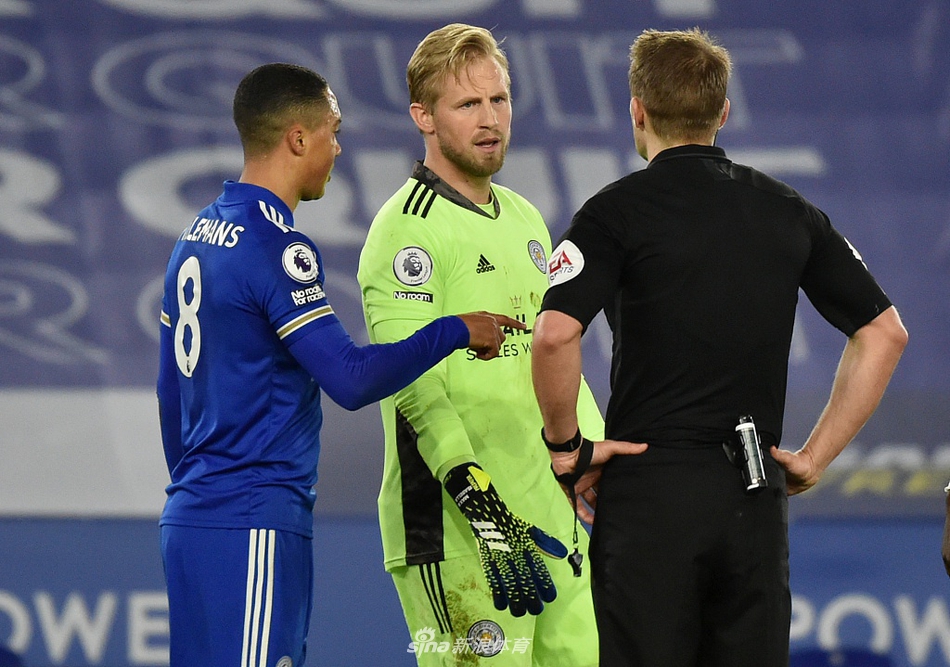 [英超]莱斯特2-0切尔西 3连胜暂登榜首