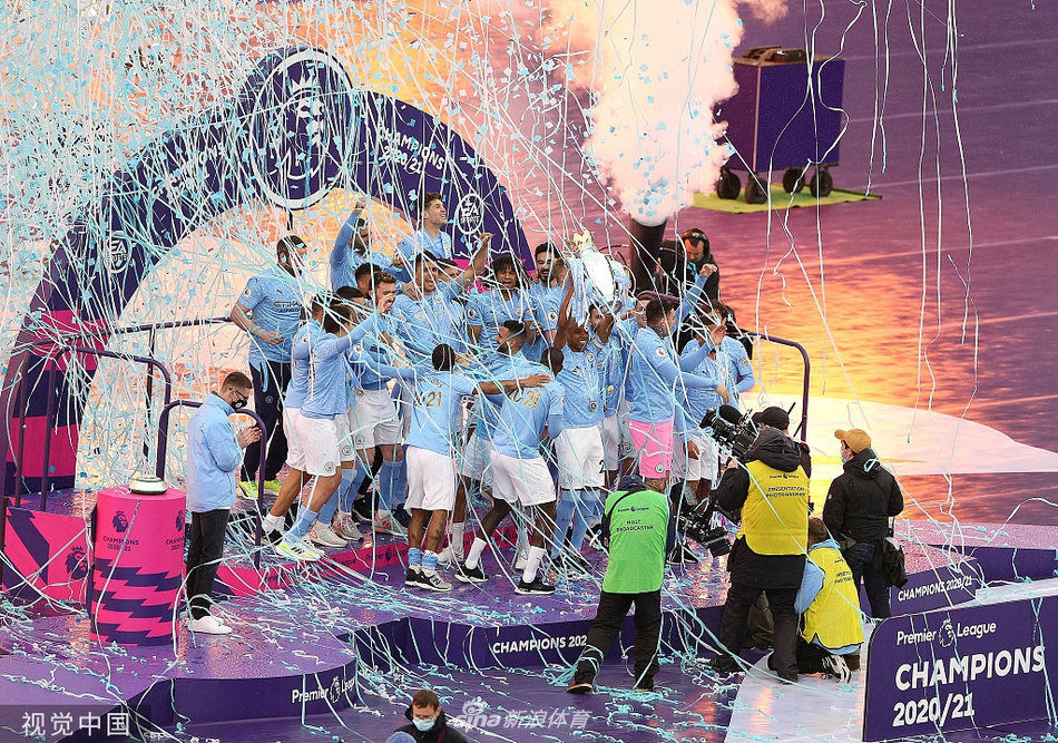 [英超]曼城5-0埃弗顿 阿圭罗两球