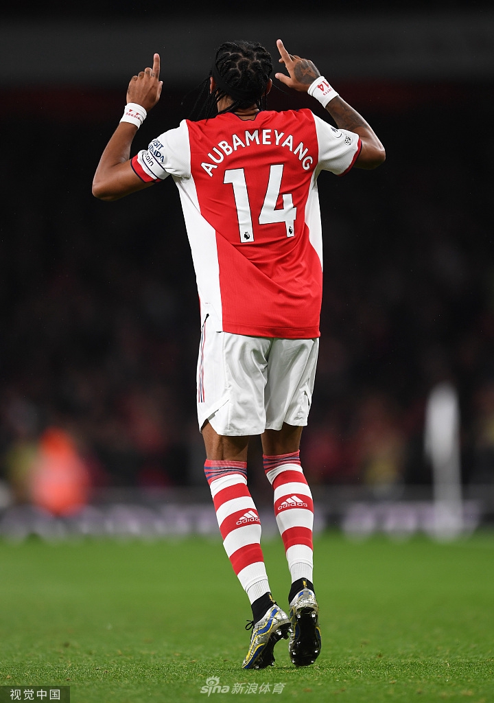 [英超]阿森纳2-2水晶宫 拉卡泽特破门