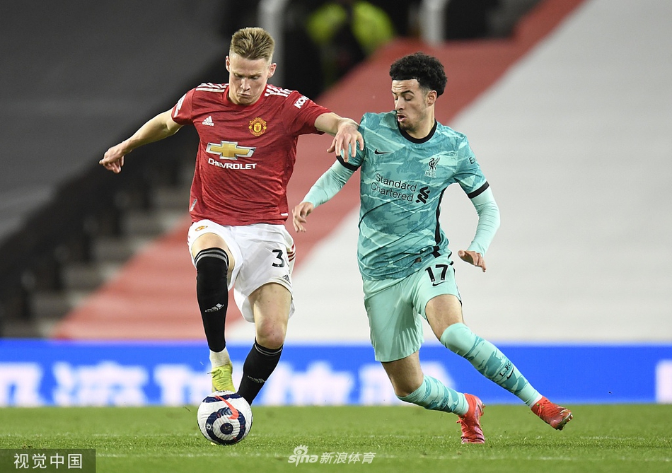 [英超]曼联2-4利物浦 菲尔米诺两球