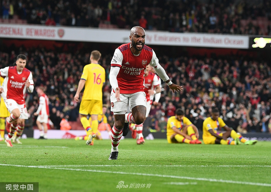 [英超]阿森纳2-2水晶宫 拉卡泽特破门