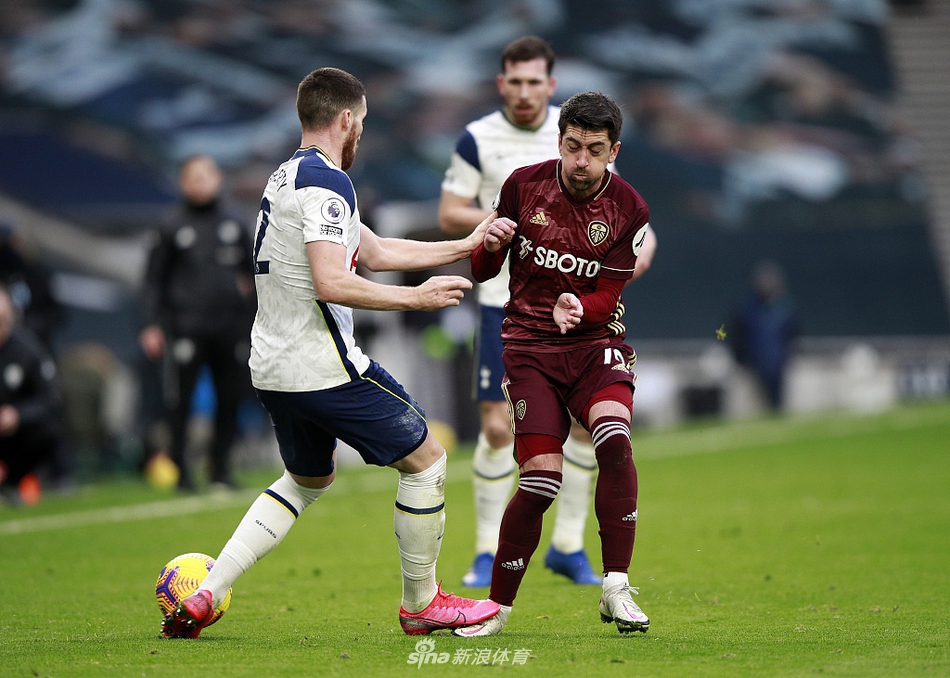 [英超]热刺3-0利兹 孙兴O凯恩传射