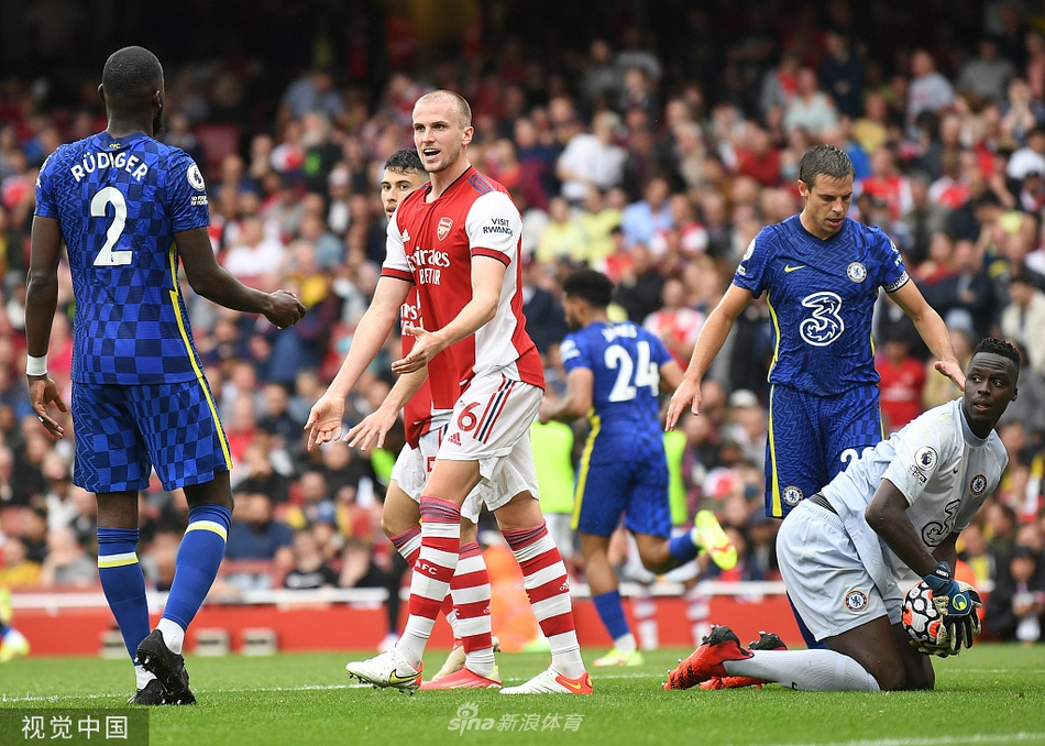 [英超]阿森纳0-2切尔西 卢卡库破门
