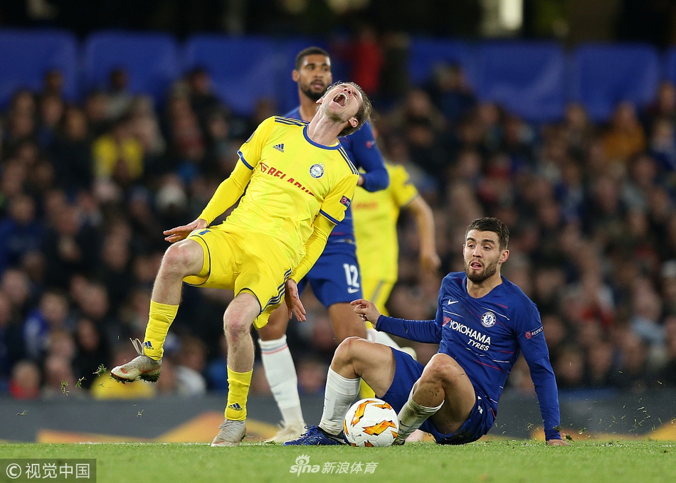 科瓦契奇滑铲赫莱布