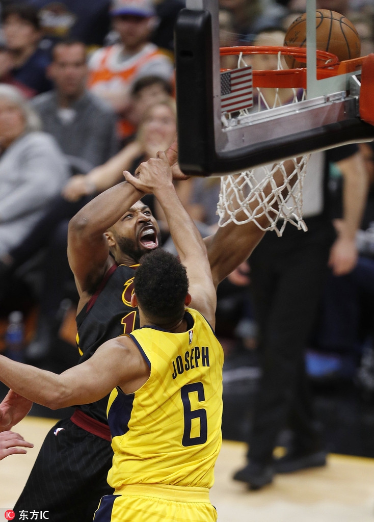 约瑟夫防守汤普森