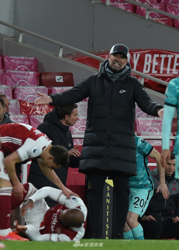 [英超]阿森纳0-3利物浦 若塔两球