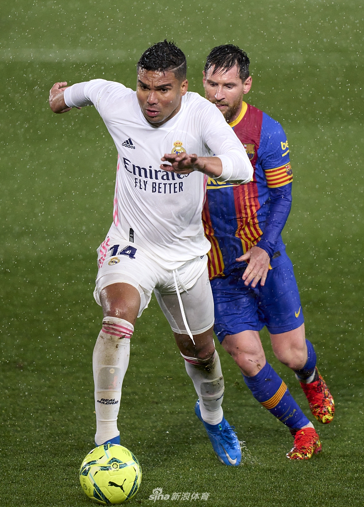 [西甲]皇马2-1巴萨 皇马双杀巴萨