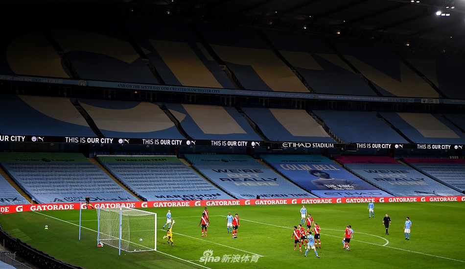 [英超]曼城5-2南安普顿 德布劳内马赫雷斯两球