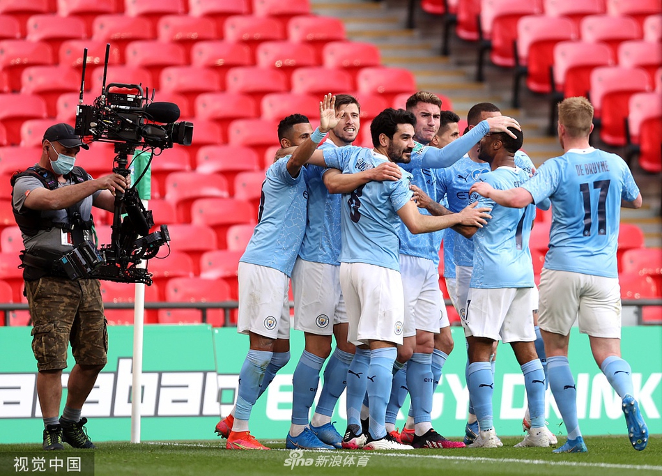 [联赛杯]曼城1-0热刺 豪夺4连冠