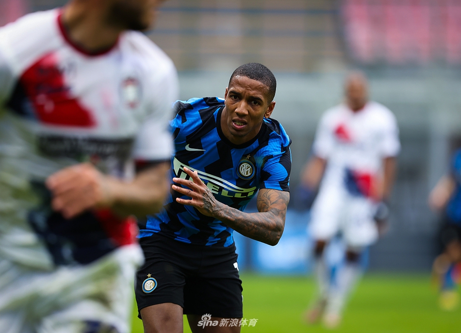 [意甲]国米6-2克罗托内 劳塔罗戴帽