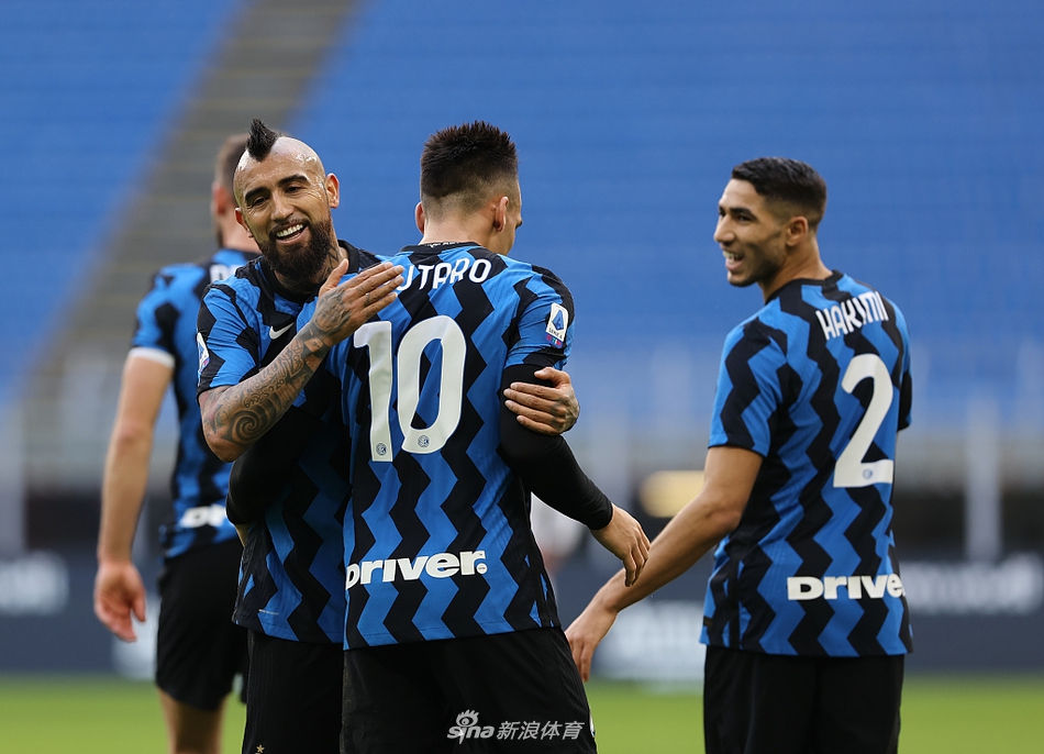 [意甲]国米6-2克罗托内 劳塔罗戴帽